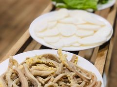 -银同牦牛肉火锅