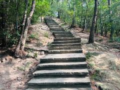-鸡鸣山公园