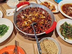 -渝信川菜 · 川味家常菜(财富购物中心店)