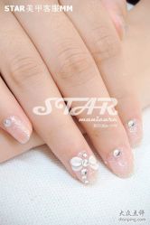 点击看大图 优雅小星纱-STAR美甲店
