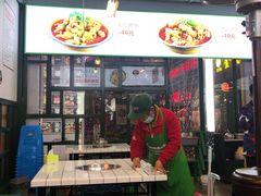 -晓彭肥肠鸡·泡椒鸡火锅(水木天地店)
