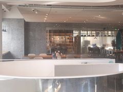 -蔚来中心(北京中关村店)