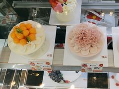 -花花卷卷·鲜食蛋糕(静安久光百货店)