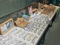 -Trend1881视光·蔡司视觉(领展广场店)