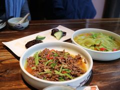 青番茄炒出缸肉-鱼食饭稻·苏浙土菜17年老馆子(平江路店)