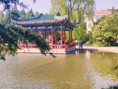 -济南南郊宾馆
