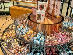 -Laderach 莱德拉(上海环贸iapm店)