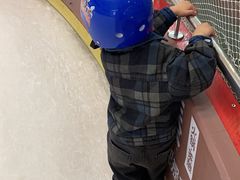 -冰纷万象滑冰场(二七万象城店)