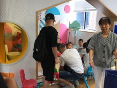 -极橙儿童齿科矫正中心(奥城店)