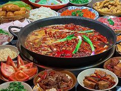 -四小区火锅·巷子里的重庆火锅(花照壁店)
