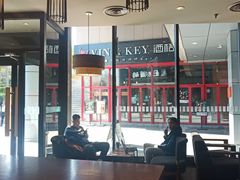 大堂-星巴克(青岛大拇指广场分店)
