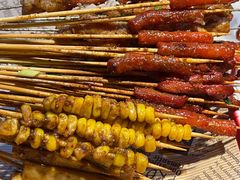 -老街烧烤大排档·地道湖北菜·龙虾馆(汉口火车站店)