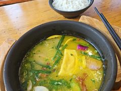 -桥香园过桥米线(国贸店)