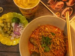 -Ongtong Khaosoi Ari Branch
