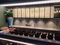 -湊湊火锅·茶憩(杭州湖滨银泰in77店)