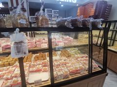 -起士林(荣安大街店)