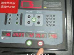 -星动力健身俱乐部(新塘店)