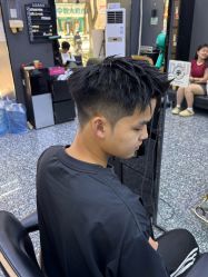 -藤野造型专业烫染接发