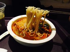 -水平有限螺蛳粉(宏达大厦店)
