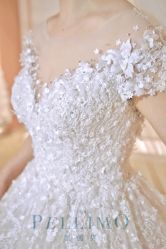 -派丽莫Pellimo原创设计婚纱品牌