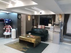 -形象革命造型·护肤Hair Studio