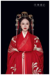 -欣薇婚纱(新源乐汇城店)