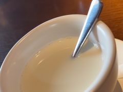 -卡普里披萨·牛扒·下午茶