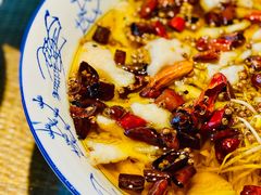 渝信水煮鱼-渝信川菜 · 川味家常菜(长安店)