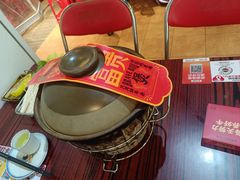 -沙胆彪炭炉牛杂煲(成都玉林店)