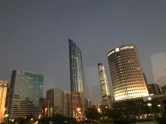 -阿提哈德塔