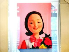-Nathalie Djurberg与Hans Berg“牛皮纸包裹的月亮”-Prada荣宅当季展览