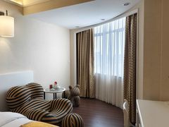 -汕头金海湾大酒店(万象城店)