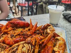 三妹澳洲小龙虾-三妹小龙虾·黄油蟹(华侨城总店)