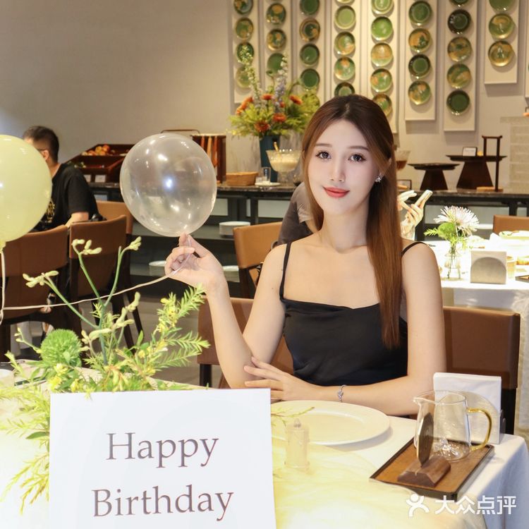 68元粤式自助茶点!姨姨唔该!加多两笼虾饺