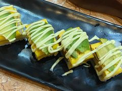 芝士大虾加州卷-万岁料理回转寿司(华贸店)