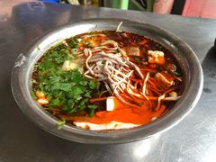 -老五鸡丝豆花面粉(瑞金北路68号院店)