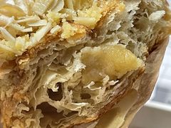 -红宝石·鲜奶小方·海派西点房(南丹店)