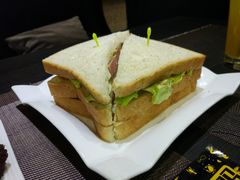-吱咖啡西式简餐