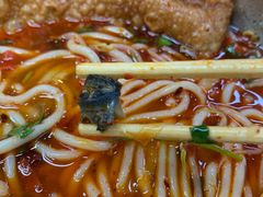 -红鼻子桂林米粉(金唐新光界店)