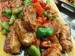 红烧毛豆腐-老徽州臭鳜鱼(老街店)