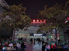 -上海站南广场-停车场