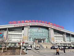 -霍尔果斯国门景区