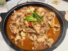 -昱龙大盆牛蛙馆(三兴街总店)