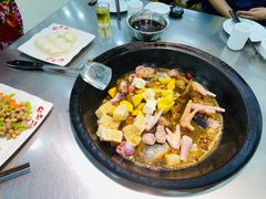 -屯老二农家铁锅炖·行业领军者(梅江店)