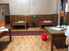 大堂-向民炒鸡老店(火车站店)