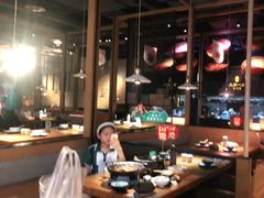 大堂-九锅一堂酸菜鱼(新南凯德直营店)