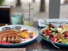 -Cha Cha's Beach Cafe