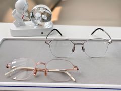 -优视力蔡司眼镜验配中心(越秀城市广场奥莱店)