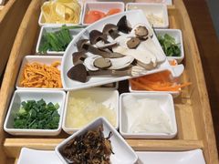 -芸南道·过桥米线(昆明老街旗舰店)