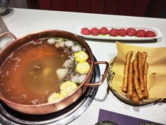 -牛村来人潮汕牛肉火锅(西单店)